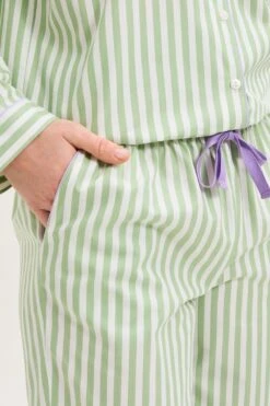 Essentiel Long Pj Set In Jade 9 Essentiel Long Pj Set In Jade -Fashion Lingerie Shop 4 5b9d0c6e a0e8 4c00 b3b1 64884f91fab6