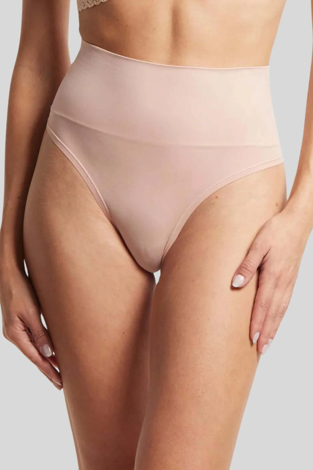 HANKY PANKY Body Midrise Thong 1 HANKY PANKY Body Midrise Thong