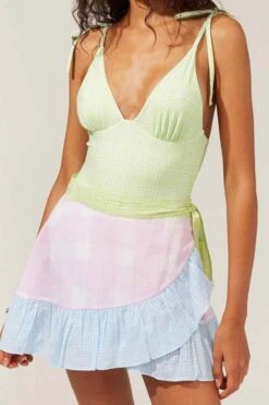 Solid & Striped Corey Pareo